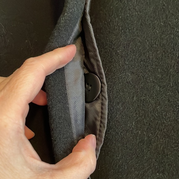 Ellen Tracy Long Black Belted Wool Wrap Coat. Women’s Size 2. - Picture 3 of 16